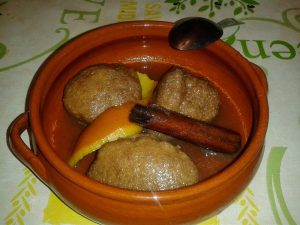 panetes o panecillos de semana santa