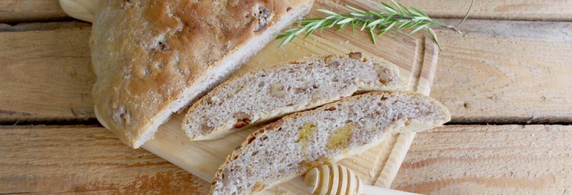 pan de romero nueces y miel