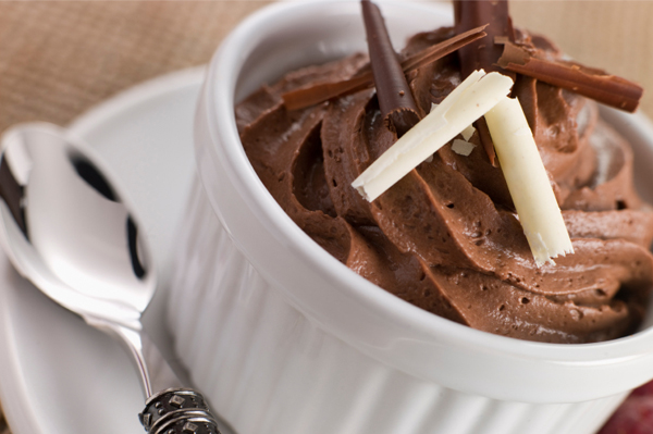 como hacer mousse de chocolate blanco o negro