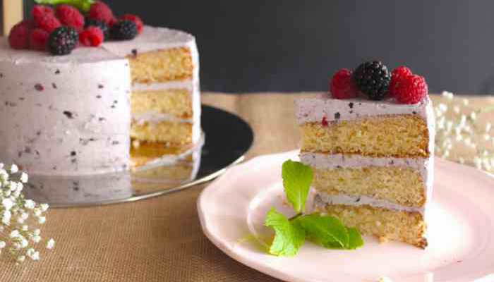 white cake