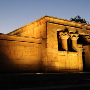 Templo de Debod: Explorando Raíces Egipcias en el Centro de Madrid